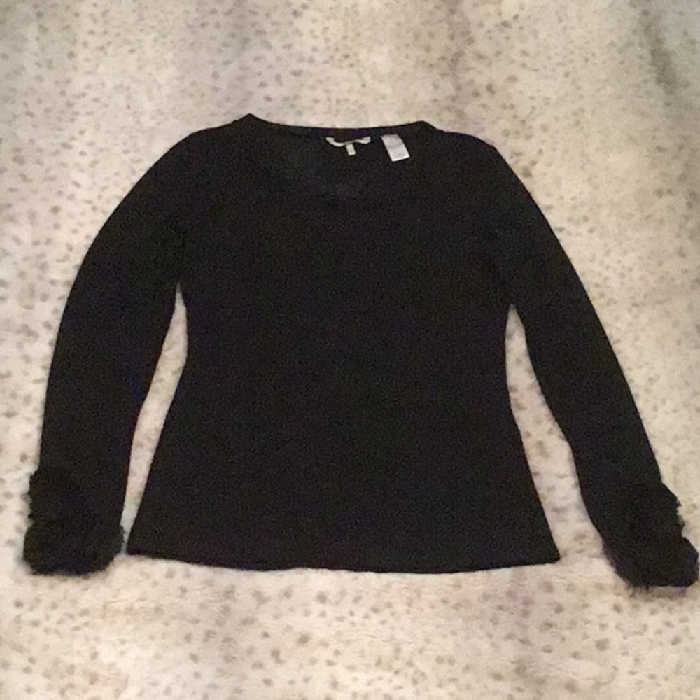 NWOT Buckle BKE Black Thermal Chiffon Rose Sleeves